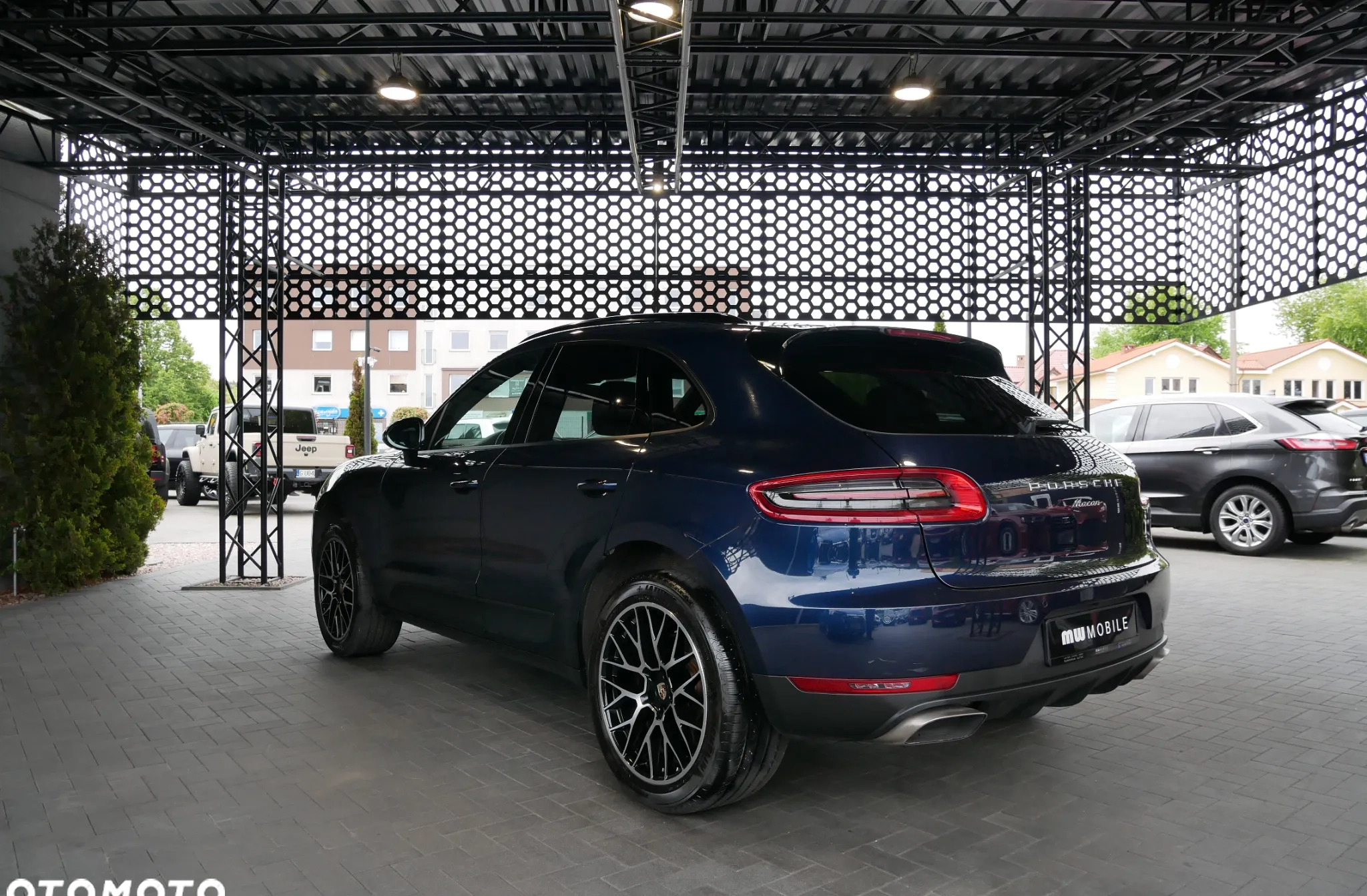 Porsche Macan cena 169900 przebieg: 83000, rok produkcji 2017 z Wyśmierzyce małe 379